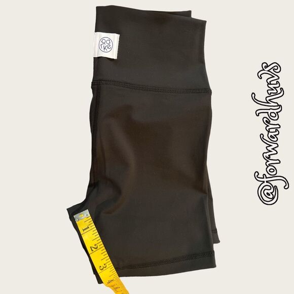 Parke Black Athletic Shorts | Stretch Size XS - Picture 8 of 9